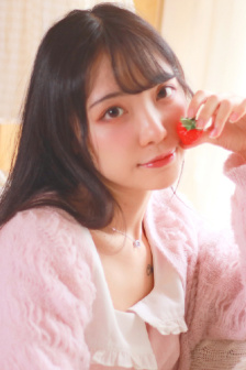 我把女闺蜜摸到高潮了视频